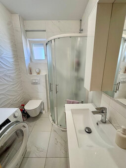 Chorwacja-trzypokojowy apartament z widokiem na morze-PAG - 3