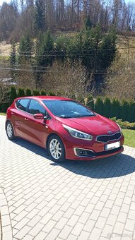 Kia ceed 1.4 hatchback - 3