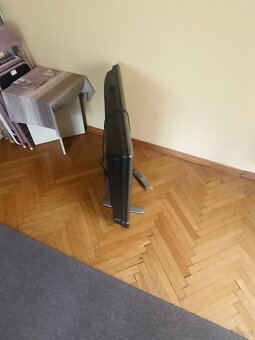 Telewizor LCD SHARP 37" - 3