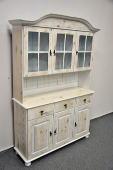 kredens z drewna sosnowego - jak nowy - 3