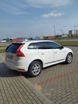 Volvo XC60 2.0 T5 B KAMERA COFANIA CZUJNIKI PARKOWANIA NAVI - 3