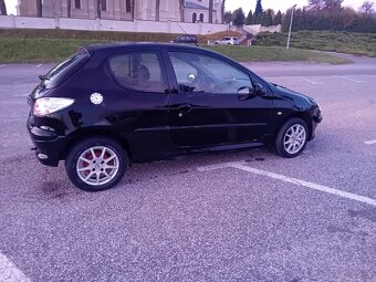 Peugeot 206 - 3