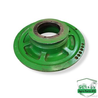 Półkrążek wału H115755 John Deere W660 – oryginał - 3