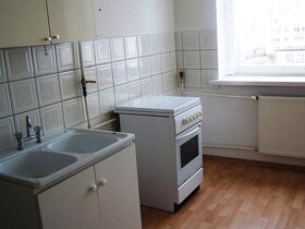 3 pokojowe mieszkanie z garażem na sprzedaż Bydgoszcz - 3