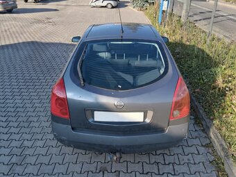 Sprzedam samochód z przeznaczeniem na części - 3