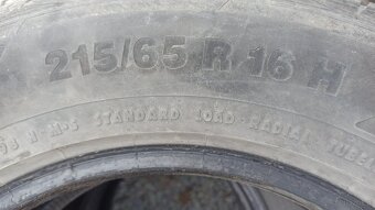 Oddam za darmo 2 zestawy opon używanych 215/65 R16 - 3