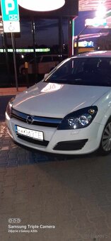 Astra h 3 2006 r. biały - 3