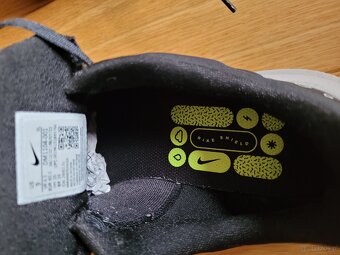Nike wodoodporne r. 40.5 - 3