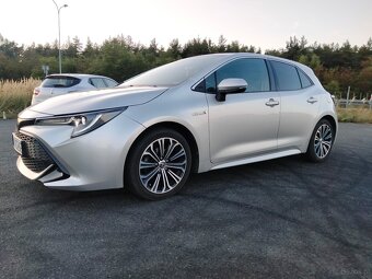 Toyota corolla 1.8 hybryda + lpg - 3