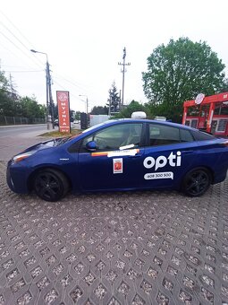 Toyota Prius - 3