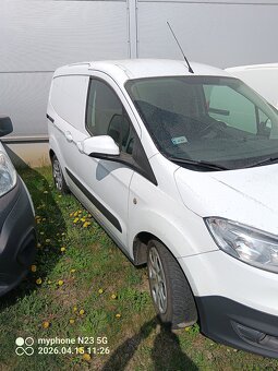 Ford Transit Courier - 3