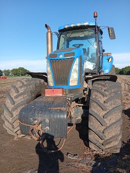 New Holland T8040 - 3