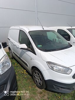 Ford Transit Courier - 3