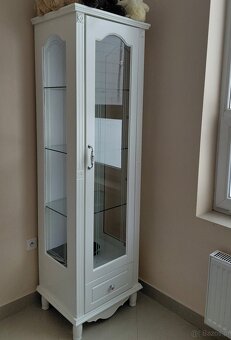 Szklana Witryna marki Bemondi - 3