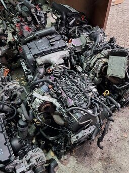 Silnik 1,6 TDI 77kw Typ: CLH kompletny stan super - 3