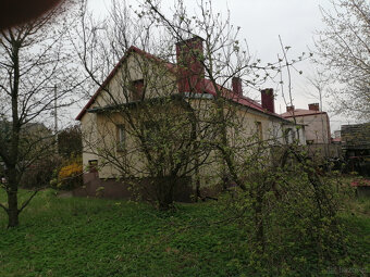 Sprzedam dom jednorodzinny w Ćmielowie - 3