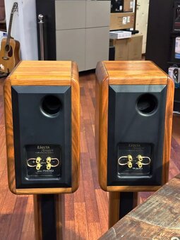 Sonus faber ELECTA AMATOR 1+ stands ( Price :1900 EUR ) - 3