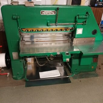 produkcja tacek do ryb - 3