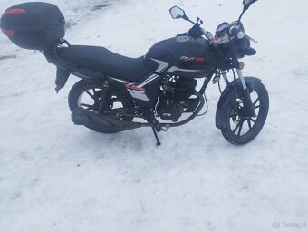 Sprzedam motorower. 150 CC silnik pionowy - 3