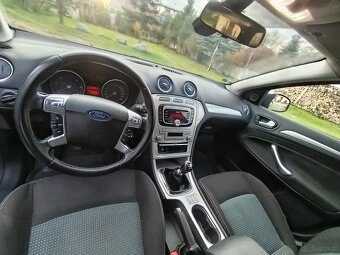 Sprzedam Ford Mondeo MK4 combi 2009 roku - 3