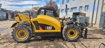 szredam ladowarka teleskopova CAT 407 - 3