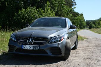 Mercedes-Benz Klasa C 300 9G-TRONIC AMG Line - 3