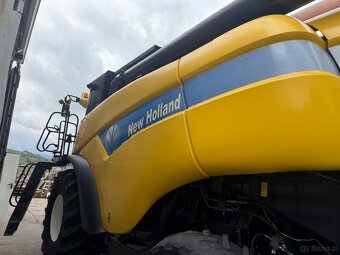 Kombajn zbożowy New Holland CX 860 stół do rzepaku klimatyza - 3