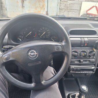 Opel corsa - 3