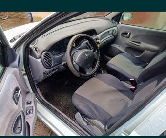 Remo Megan lift1 kombi rok 2000 - 3