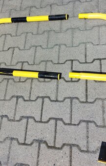 Barierki stalowe ochronne żółto-czarne - 3