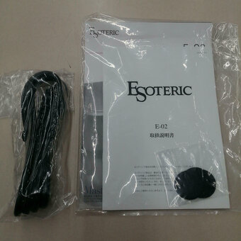 Esoteric E-02 - 3