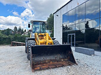 Liebherr L538 ŁADOWARKA KOŁOWA 2003R | VOLVO L90H, VOLVO L90 - 3