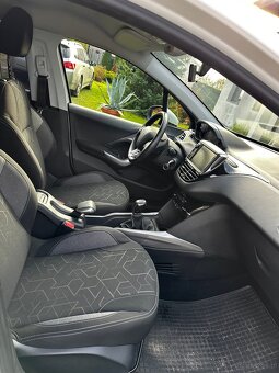 Sprzedam PEUGEOT 2008 - 3