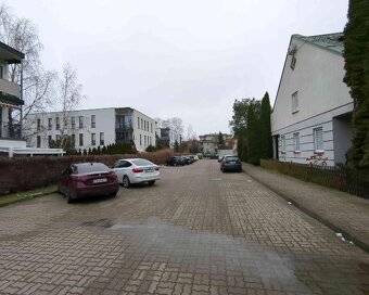 Udział 36859/100000 w prawie własności nieruch. - 3
