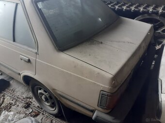 Nissan Datsun 1983 rok - 3