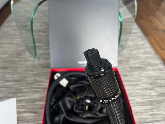 Synergistic Research SRX  1.8m ( Price: 2500 EUR ) - 3