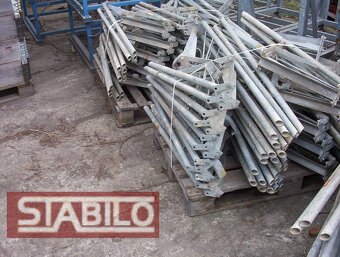 Trójnogi Huennebeck - 3