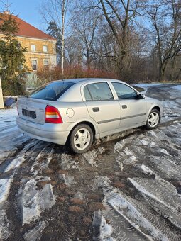 Sprzedam samochód osobowy marki opel astra - 3