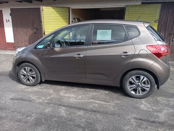 Venga - minivan - 3