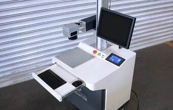 Znakowarka laserowa ze stacją roboczą - 3