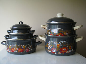 Solidne czeskie garnki emaliowane z czasów PRL z pokrywkami - 3