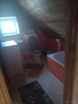 Małe mieszkanie w domu jednorodzinnym - 3