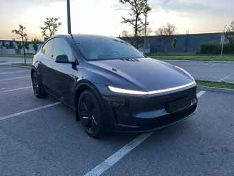 TESLA MODEL Y JUNIPER LONG RANGE NA SPRZEDAŻ W MAGAZYNIE BEZ - 3