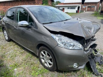Peugeot 208 1.2VT-i 60kw, r.2014, klimatyzacja - 3