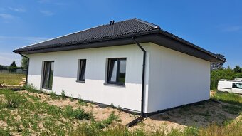 Dom parterowy o pow. 95.91m2, działka 459m2,Piotrów - 3