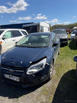 Ford Focus mk3 - powypadkowy - 3
