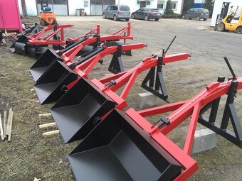Ładowacz na tył do ciągnika - 3