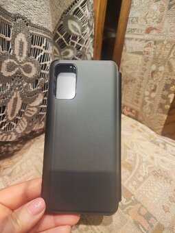 Etui do telefonów typu "Clear View Standing Cover" - 3