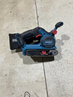 Szlifierka taśmowa Erbauer EBS18-Li 3" 18V Li-Ion EXT - 3