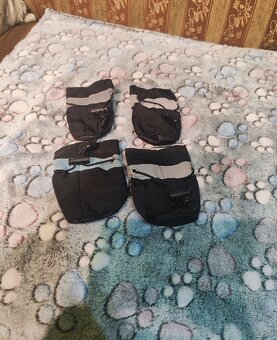 Buty dla psa do 9kg 3XL + kocyk polarowy w łapki - 3